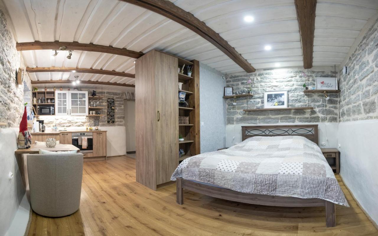 Like Home Apartments Salme 31 ทาลลินน์ ภายนอก รูปภาพ