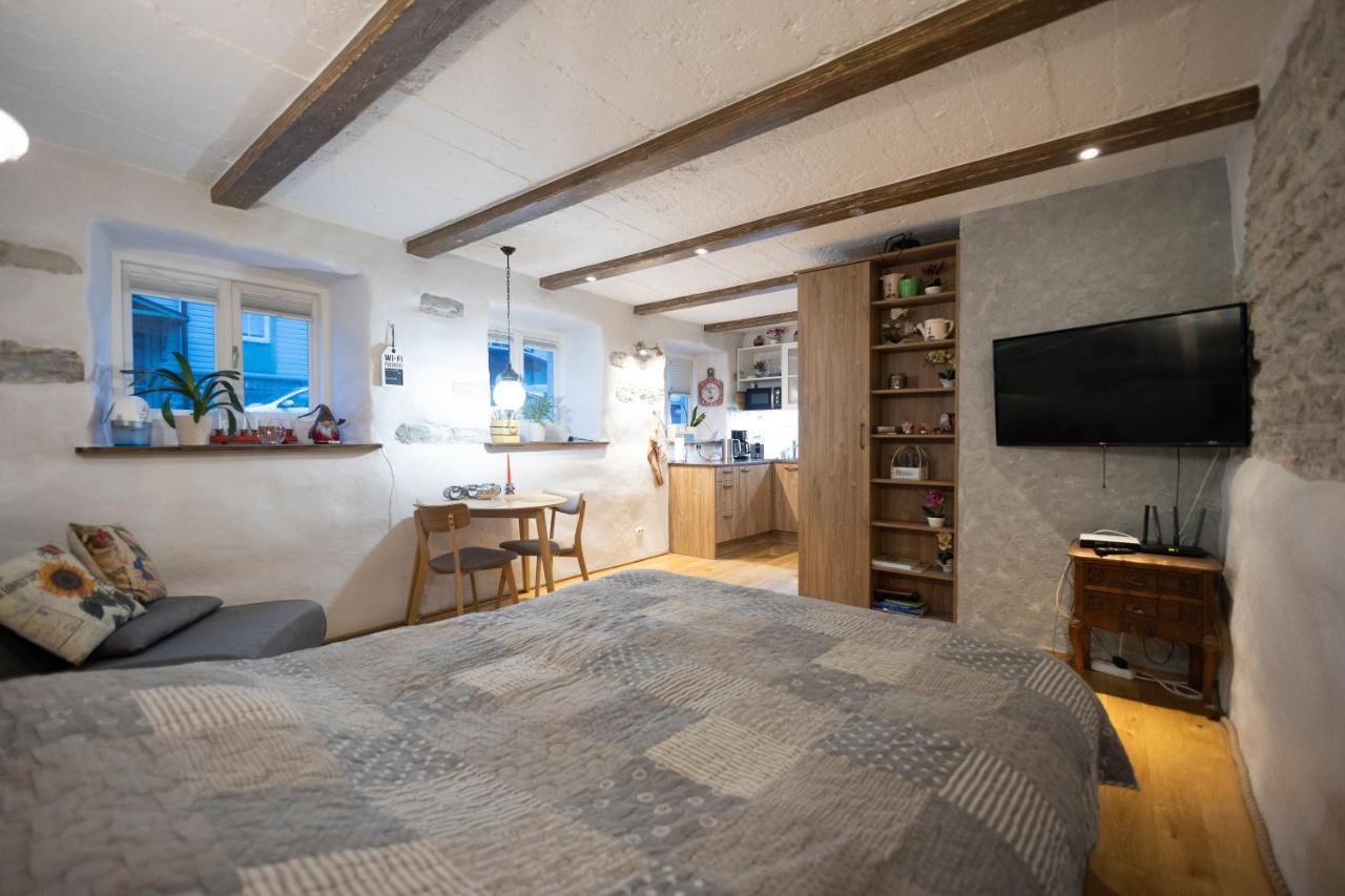 Like Home Apartments Salme 31 ทาลลินน์ ภายนอก รูปภาพ